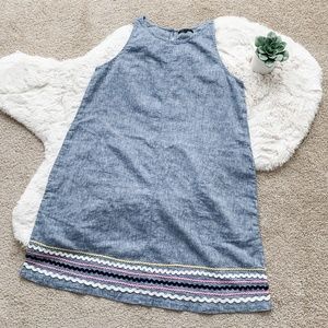 For Cynthia Chambray Sleeveless Shift Dress- Size Medium